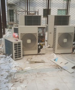 Dịch vụ vệ sinh máy lạnh tại quang trung gò vấp