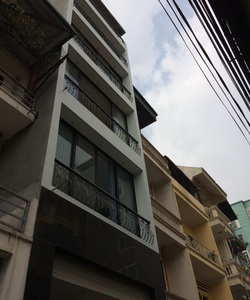 Bán mặt phố đường đôi TÂN MAI Hoàng Mai 55m 7 tầng 17 tỷ, thang máy, hầm, kinh doanh vô địch..