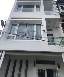 Cần tiền để lo việc gia đình, tôi cần bán căn nhà 1trệt 2lầu MT Phan Văn Hớn, gần chợ Bà Điểm, giá 1tỷ7
