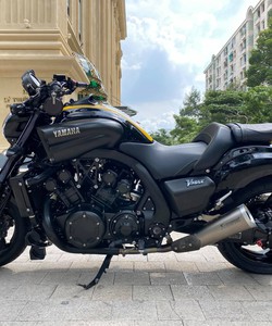 Bán Yamaha Vmax 1700cc ABS bản kỹ Niệm 60 Năm , Date 2016