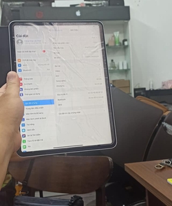 Ipad pro 11inch 64gb wifi like new