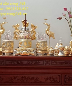 Chuyên tư vấn, thiết kế, thi công dát vàng 24k phòng thờ theo phong tục Việt