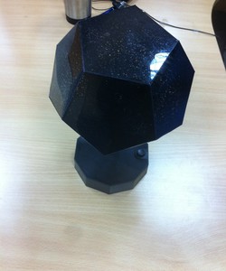 Hộp đèn chiếu sao thiên văn