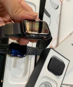 Đồng hồ Apple watch bản thép 4 đen dùng esim Viettel cho nam nữ