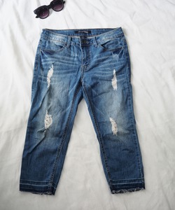 Quần jeans mài rách siêu cá tính