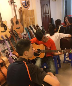 Sửa đàn Piano cầu Giấy