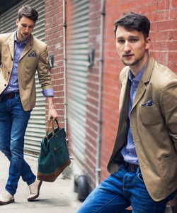 Với hơn 6 năm kinh nghiệm bán vest kaki vest thô nam chúng tôi luôn tự hào là nhà phân phối áo vest kaki tốt nhất