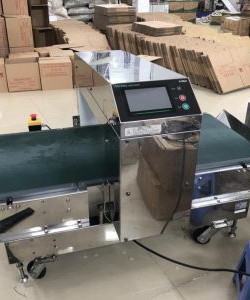 Máy dò kim loại model KDS7025ADW
