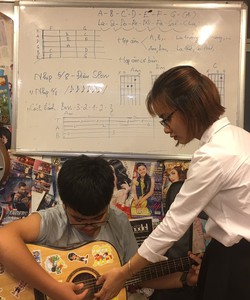 Học guitar ở đâu cầu giấy
