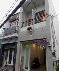 Nhà 1 trệt 1 lầu, full nội thất Đường 5 P.Linh Chiểu Quận Thủ Đức