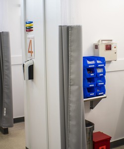 Các sân bay cung cấp thử nghiệm COVID 19 tại chỗ cho khách du lịch