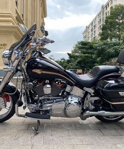 Cần bán harley DAVIDSON fat boy 1700 odo đúng chuẩn 18,000 km xe đẹp