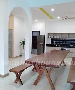 Cho thuê biêt thự 3 tầng gần biển Mỹ Khê Giá 30 Triệu