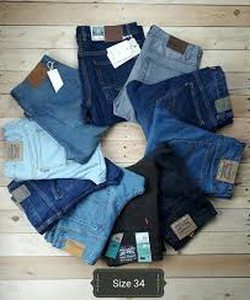 Cần thu mua quần dài sooc jean kaki tây áo thun áo sơ mi Nam số lượng ít nhiều thanh toán ngay