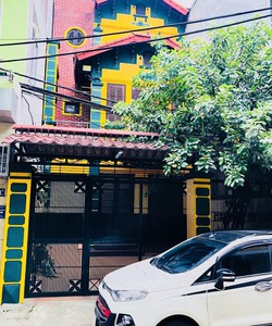 Chính chủ cho thuê nhà tầng 1 mặt đường Giáp Bát, Hoàng Mai, Hn