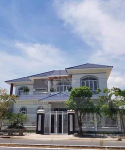 Biệt thự nhà vườn