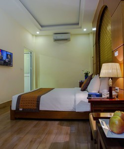 Khách sạn gần sân bóng đá Minh Kiệt