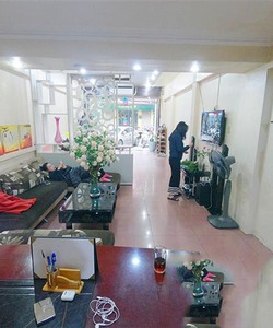 Cho thuê nhà mặt đường phố Lê Lợi, 4t 90m2, cực phù hợp kinh doanh spa, tóc móng, mở ngân hàng