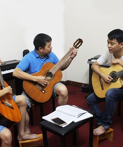 Dạy học đàn Guitar Số 1 Hà Nội về chất lượng dạy