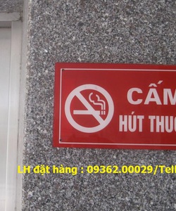 Xưởng sản xuất biển No smoking, biển báo cấm hút thuốc mica, inox giá