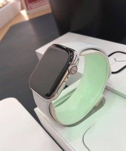 Đồng hồ Apple watch Series 4 bản Thép 44mm Màu Trắng New