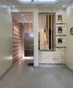 Cho thuê nhà phố An Dương Vương