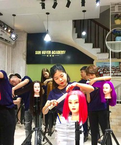 Dạy cát tóc nam nữ móng mi tại hà nội