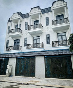 Bán nhà ngay chợ hàng bông, phú hòa, tp. thủ dầu một