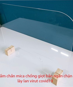 Nhận lắp đặt vách ngăn mica đế gỗ 60x80cm chống giọt bắn ngừa covid