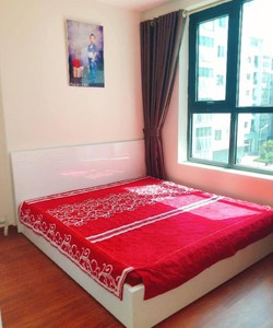 Cho thuê căn hộ chung cư cao cấp 2 phòng ngủ tại Valencia KĐT Việt Hưng, DT: 65m2, giá : 7 tr/th, LH: 0383130230 .