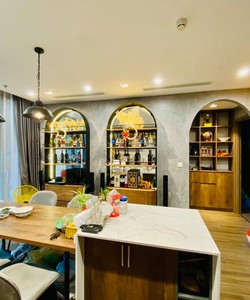 Cho thuê căn hộ chung cư Vinhomes Symphony Riverside sát Việt Hưng Long Biên Hà Nội.