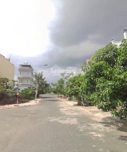 Bán gấp nhà đường An Phú Tây DT: 100m2, Bình Chánh, sổ hồng riêng, giá 2,8 tỷ