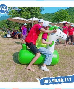 Ngựa bơm hơi teambuilding