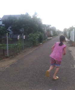 Vì công chuyện cần chuyển đổi chỗ ở