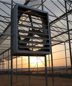 Quạt hút công nghiệp thông gió trang trại gà