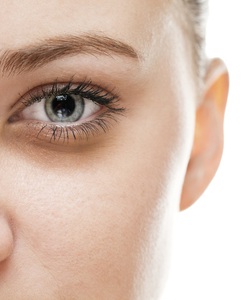9 Cách giúp bạn giảm quầng thâm ở mắt