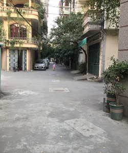 Chính chủ cần bán biệt thự nhà vườn Hoàng Văn Thái 2 Mặt Ngõ Ô.tô Đỗ Sân : 0368110989