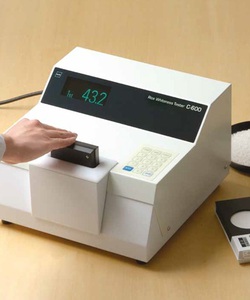 Máy đo độ trắng gạo C 600 Kett