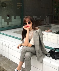 Cách phối quần với áo Blazer nữ áo vest nữ cực sang chảnh