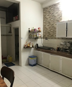 Chủ nhà cho thuê căn hộ diện tích lớn 80m2 giá rẻ 7.5tr/tháng gần trung tâm Q1