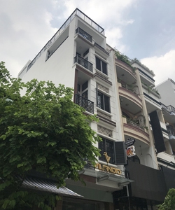 Bán nhà mặt tiền đường Nguyễn Văn Tráng, Quận 1: 3.7m x 17.66m, trệt, lửng, 4 lầu, thang máy, ngay đại học Hoa Sen
