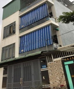 Nhà bán hoặc cho thuê nguyên căn ở huyện Hóc Môn , tp Hồ Chí Minh