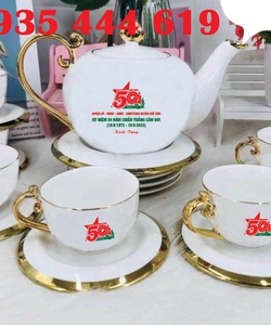 Bộ ấm trà in logo làm quà tặng khách hàng