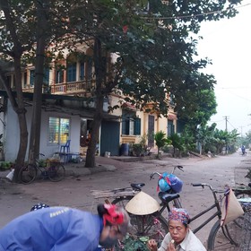 Tuấn Anh mua sắm online 