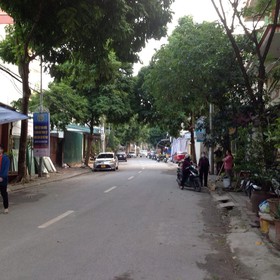 nhà 3 tầng 31m2 mua sắm online 