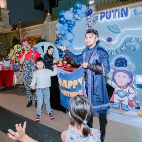 thuê ảo thuật gia mua sắm online 