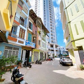 bán nhà phùng khoang mua sắm online 