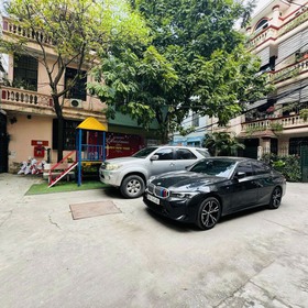 nhà vương thừa vũ mua sắm online 