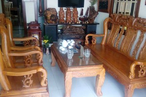 Salon gõ đỏ tay 10