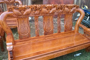 Bộ bàn ghế gỗ hương cá chép 6 món, cột 12